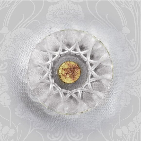 Big Vintage Carved Lucite Piece to Recycle or Upcycle _ Clear Mandala - Picture 7 of 12